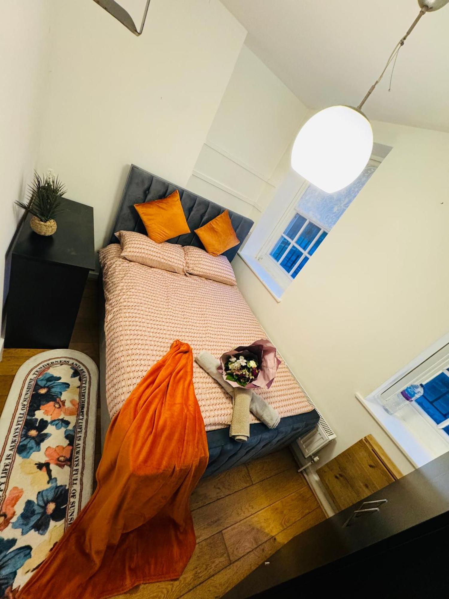 Cozy Family-friendly 2 Bedroom Flat In Kingscross, St Pancras! * London