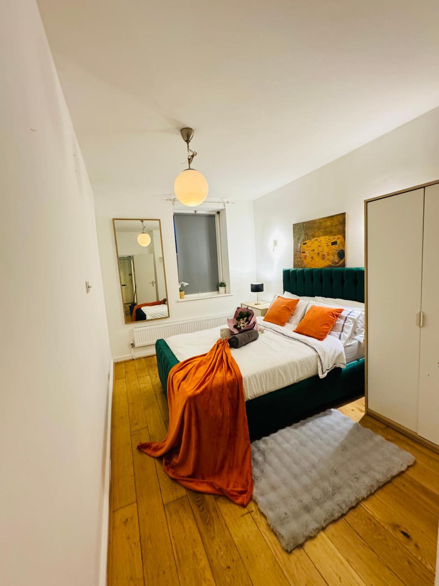 Cozy Family-friendly 2 Bedroom Flat In Kingscross, St Pancras! * London