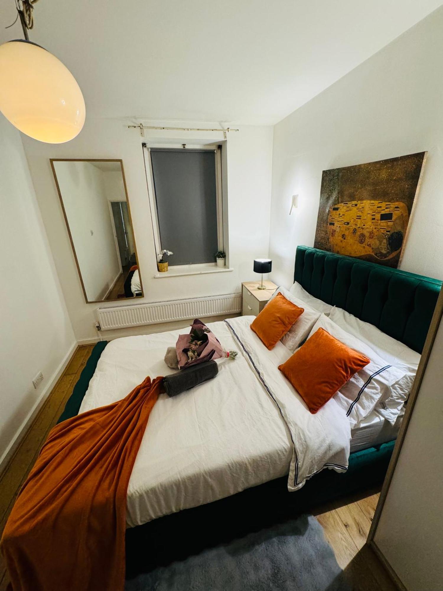 Cozy Family-friendly 2 Bedroom Flat In Kingscross, St Pancras!