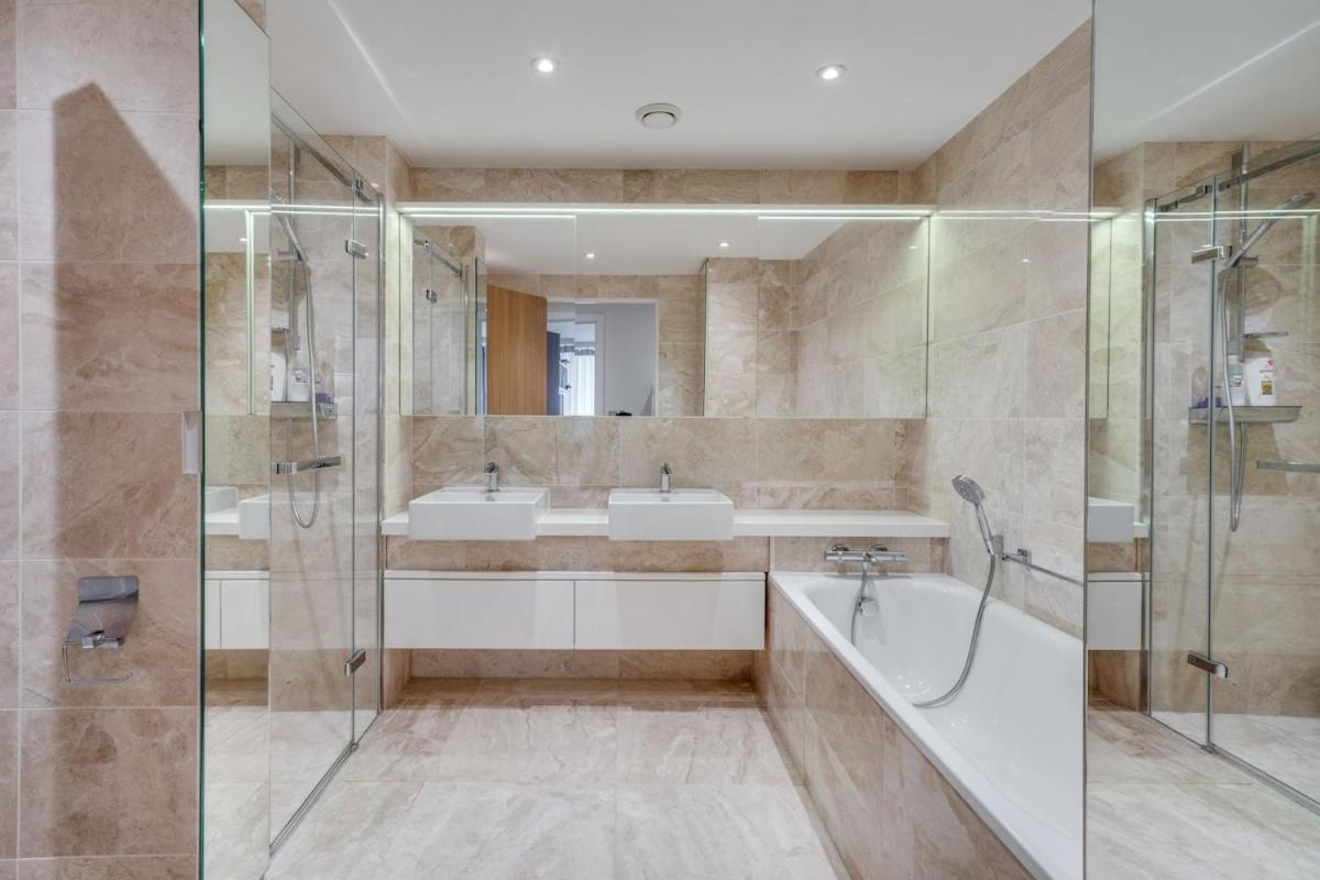New 3 Bedroom Near Tower Bridge *