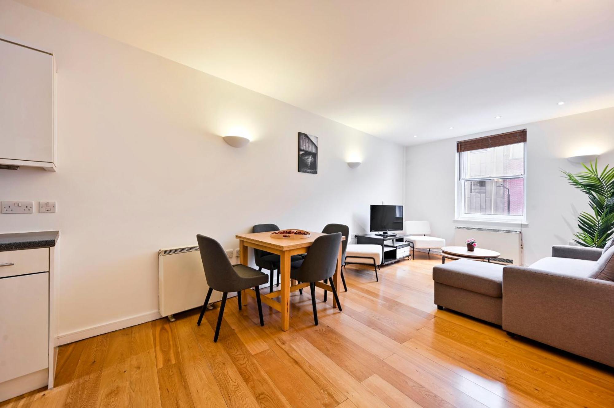 Apartment Lovely 2 Bed Tower Bridge Sleeps 6 *