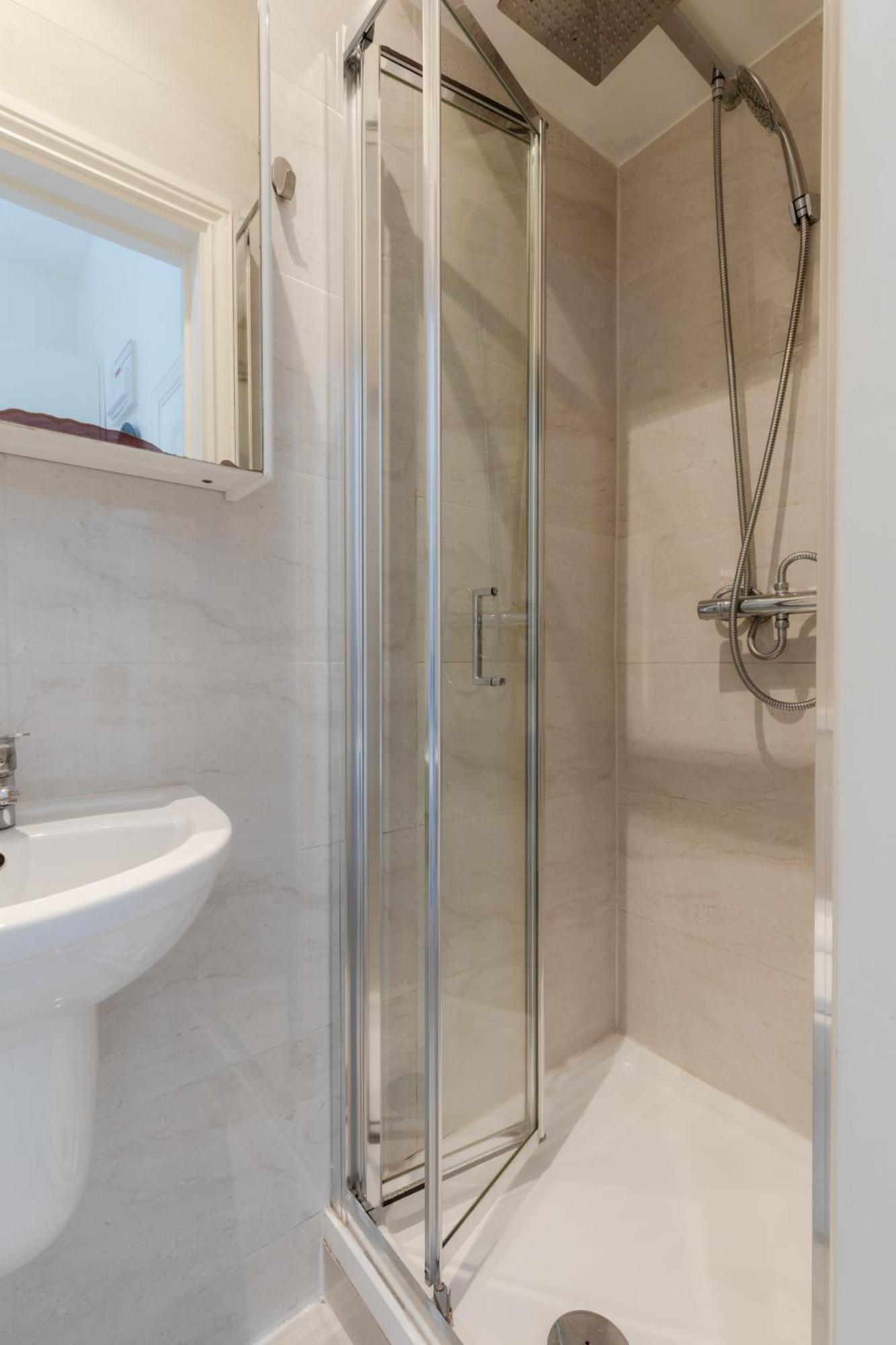 Gloucester Place Apartment