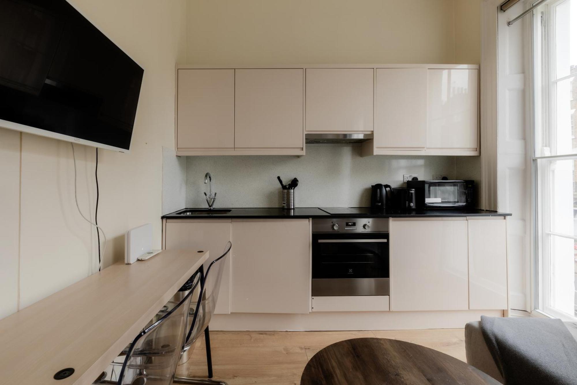 Apartment Gloucester Place London