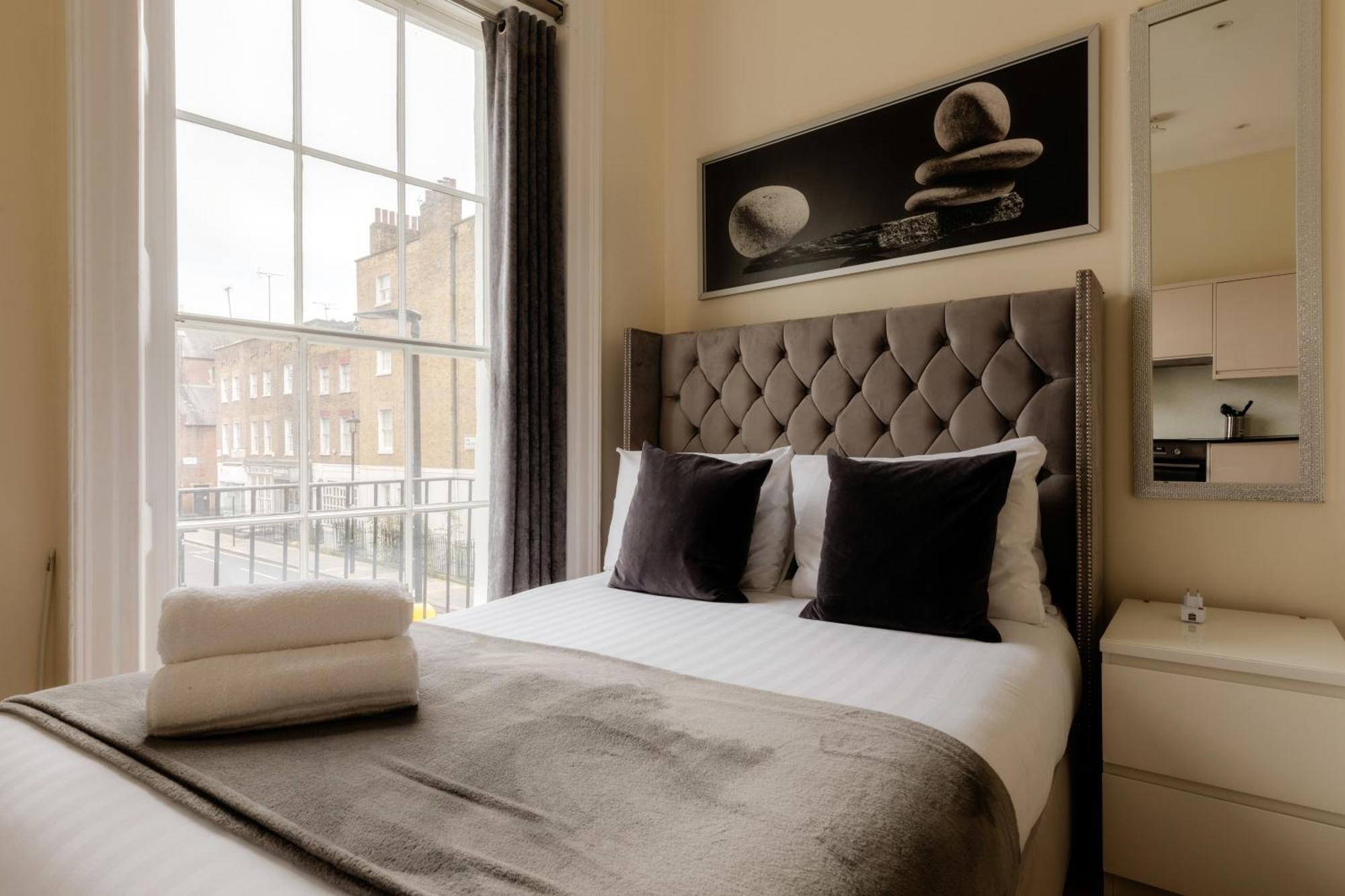Gloucester Place Apartment