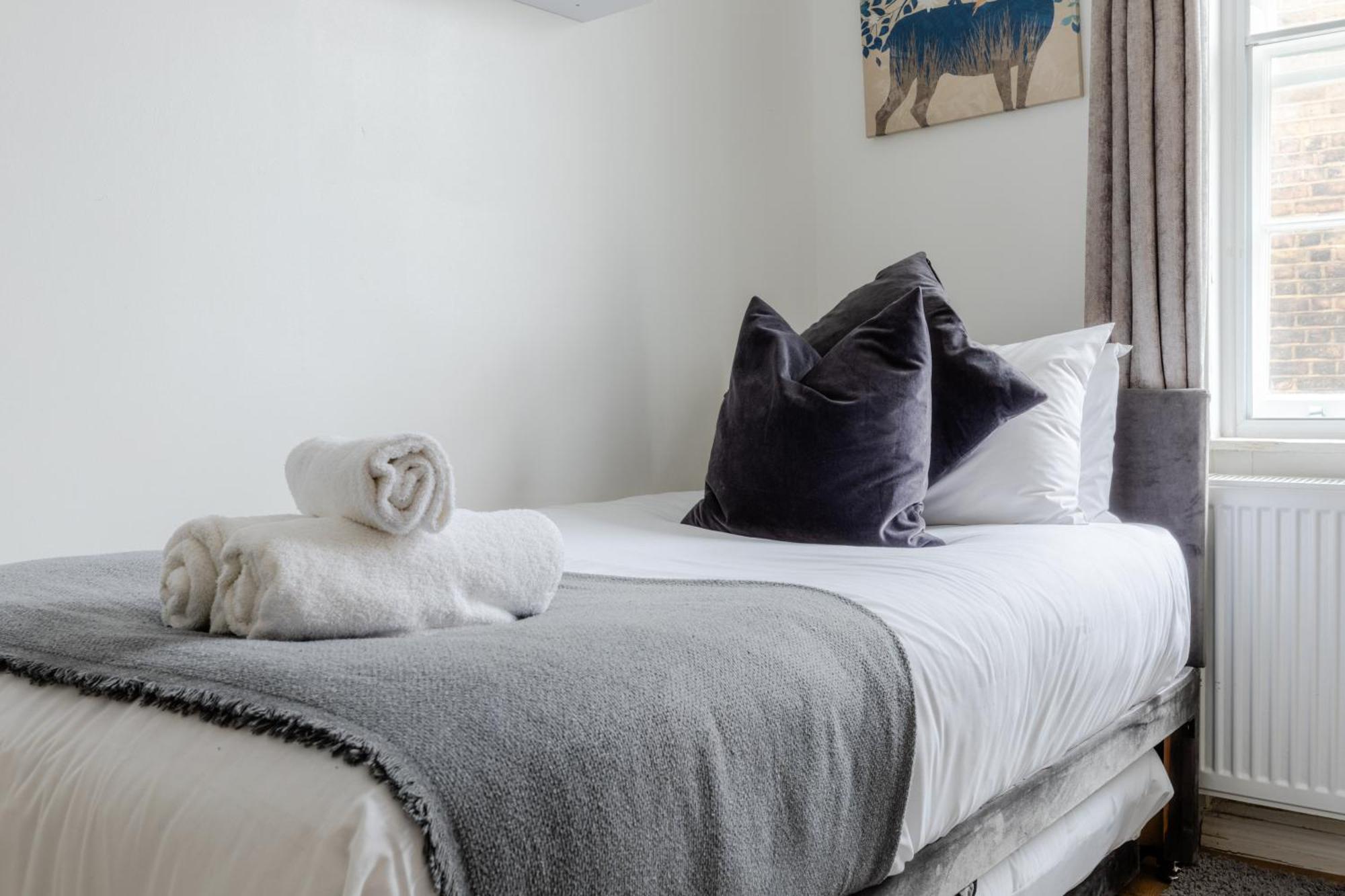 Gloucester Place Apartment