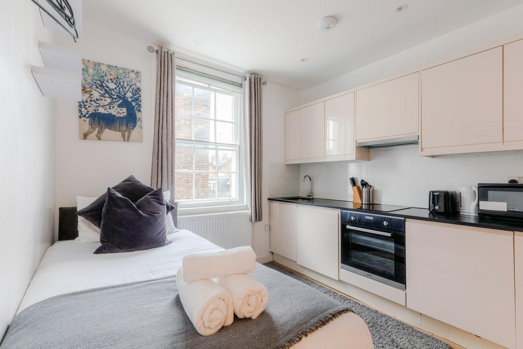 Apartment Gloucester Place London