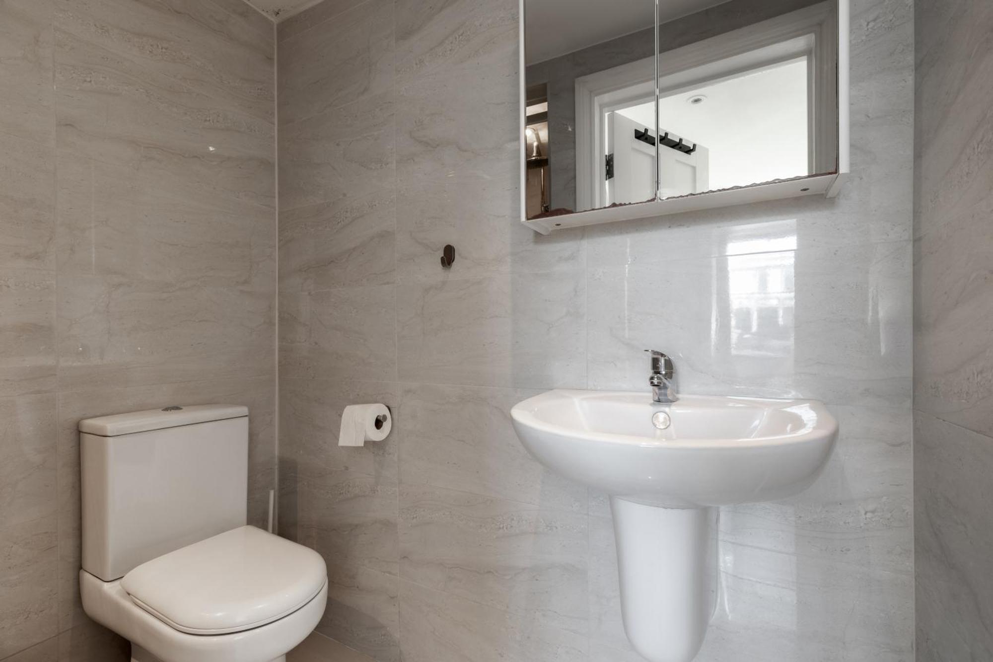 Gloucester Place Apartment