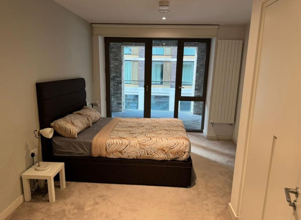 2 Bed By Excel Apartment