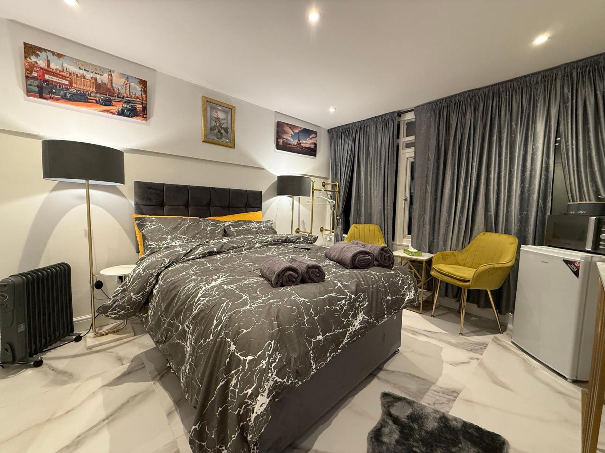 Luxury In Victoria, 7 Minutes Walk To Victoria Station, 4