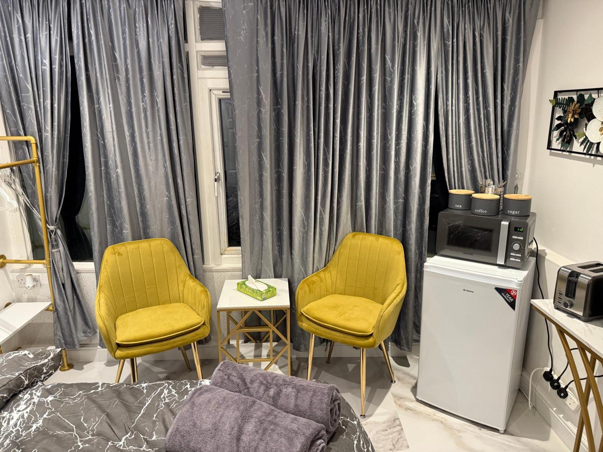 Habitación en casa particular Luxury In Victoria, 7 Minutes Walk To Victoria Station, 4 Londres