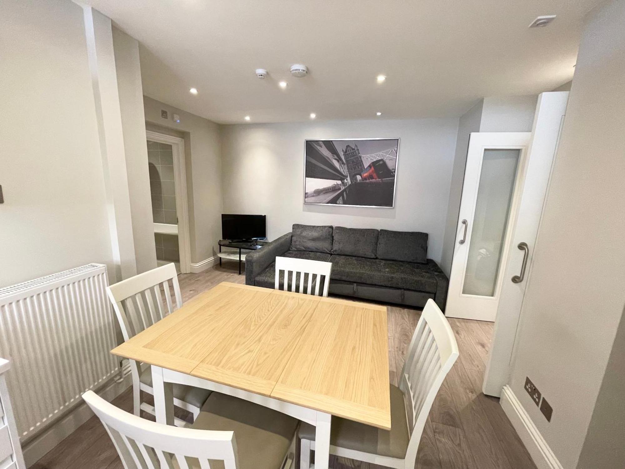 Stylish In Victoria & Westminster Appartement