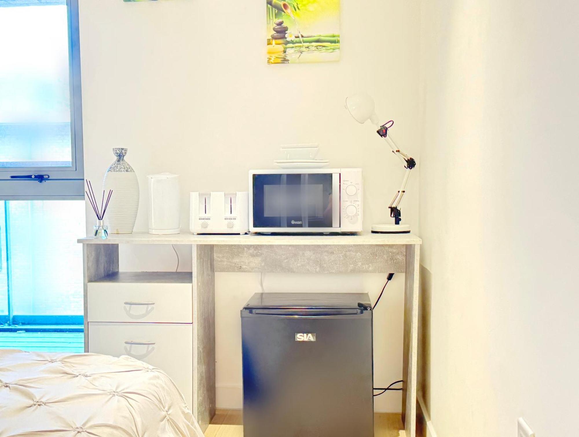 Appartement New Large 4 Bedroom & 3 Bathroom Flat Near Angel Station In Zone 1 For Max 13 Guests Londen