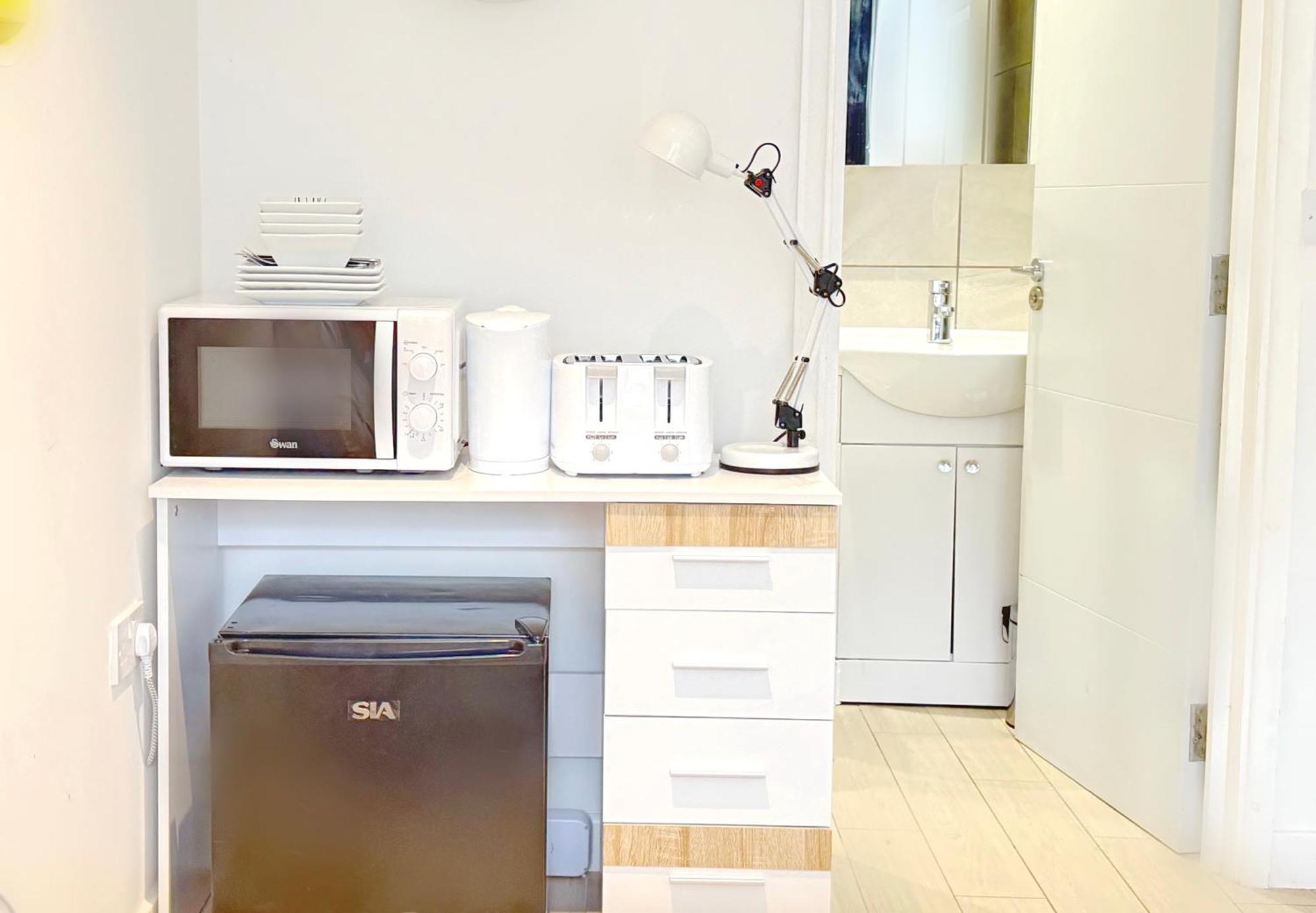 New Large 4 Bedroom & 3 Bathroom Flat Near Angel Station In Zone 1 For Max 13 Guests Appartement