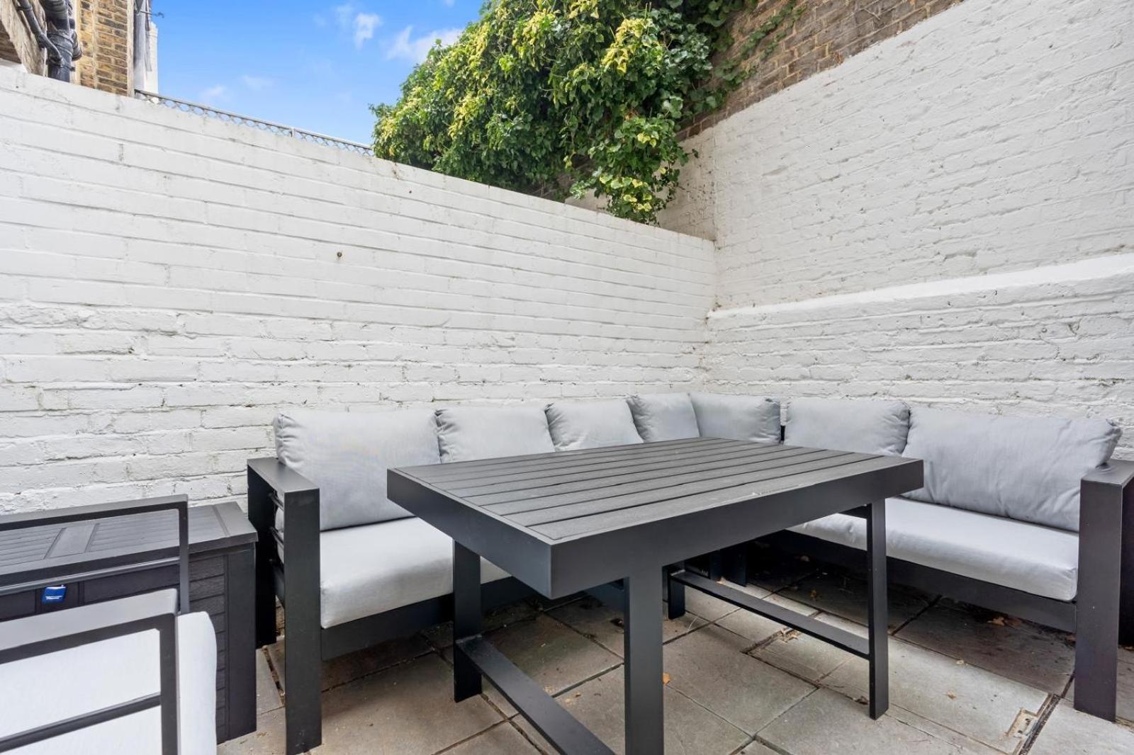 Apartment Stylish 1br Fulham Flat With Private Patio