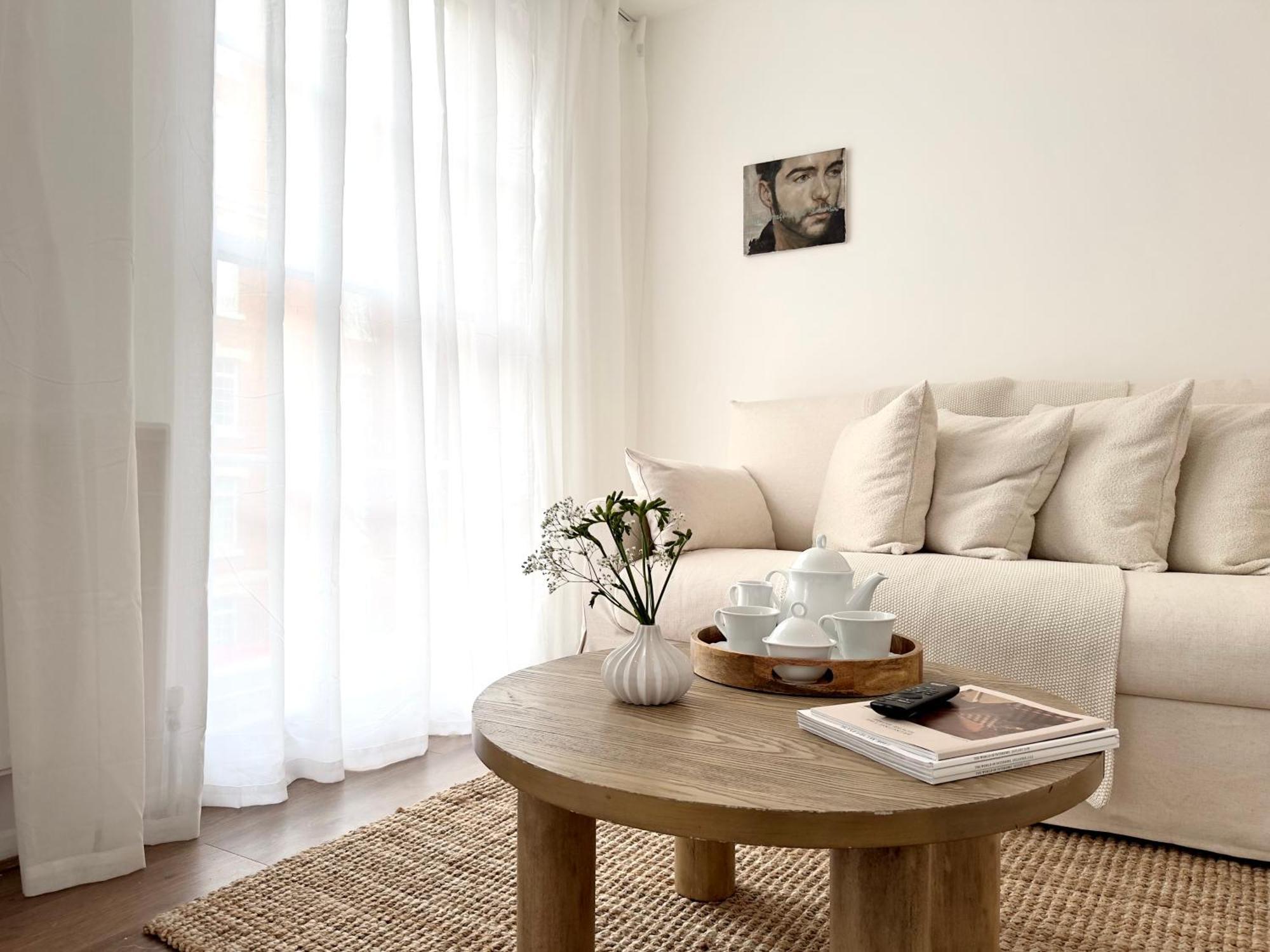 Apartamento Chic Marble Arch With 100 Inch Cinema & Premium Mattress, By The Design Traveller Londres