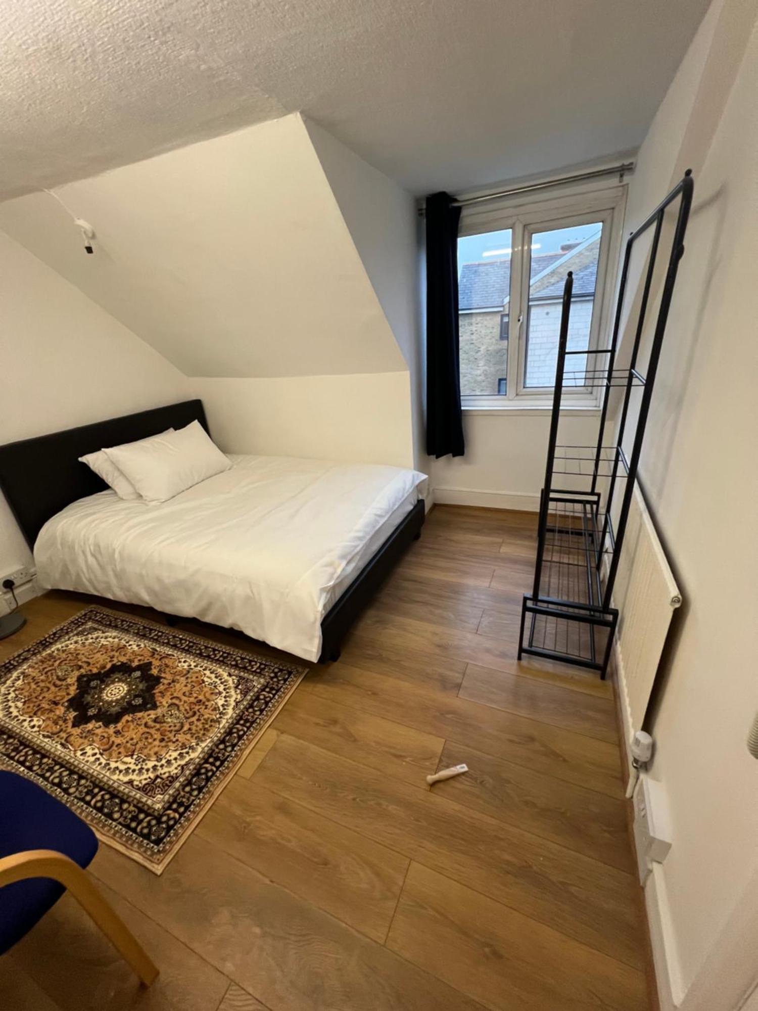 Homestay Frontline London
