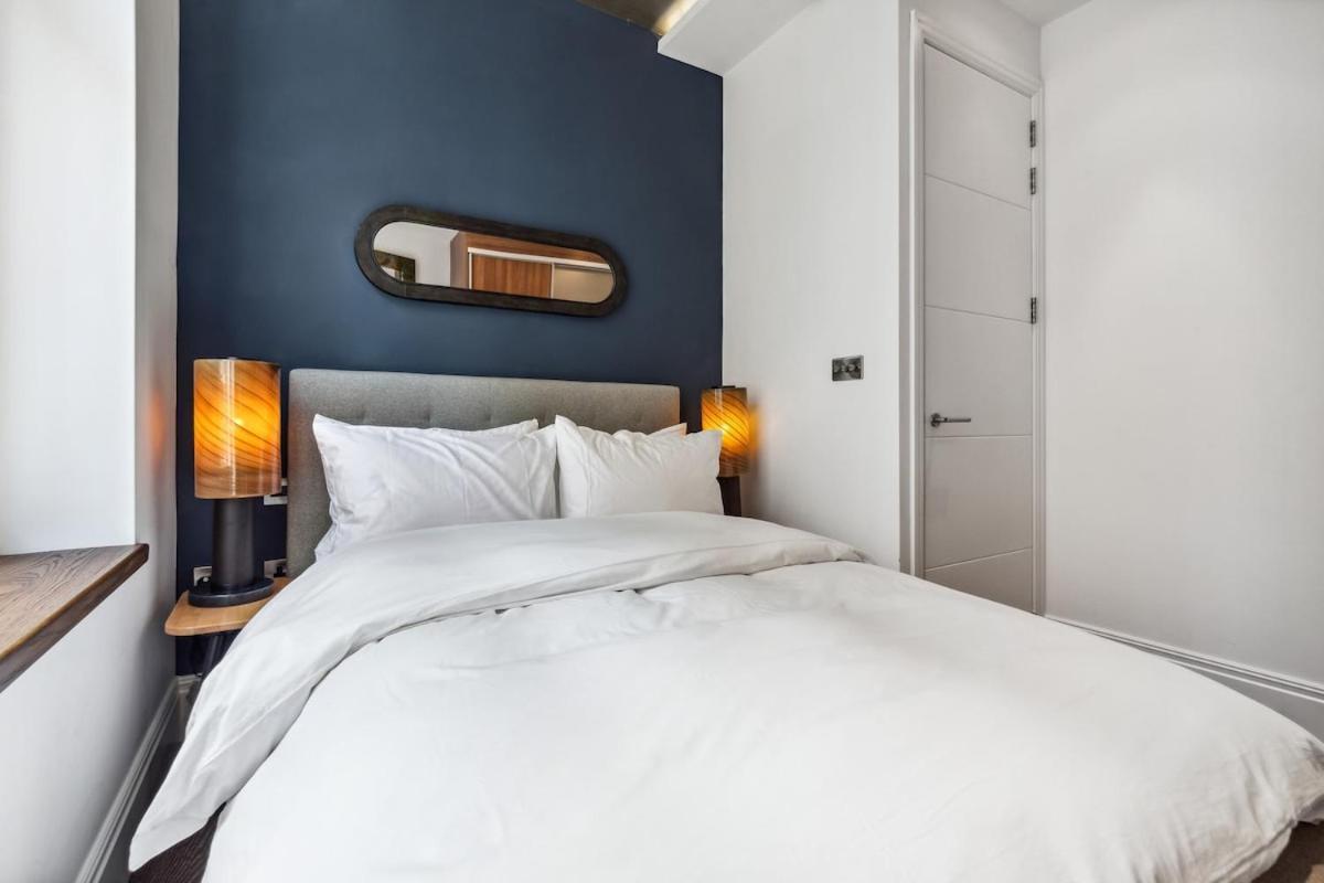 Elegant In St Pauls With Modern Comforts