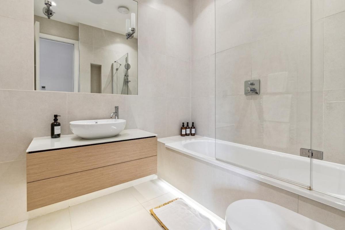 Apartment Elegant In St Pauls With Modern Comforts *