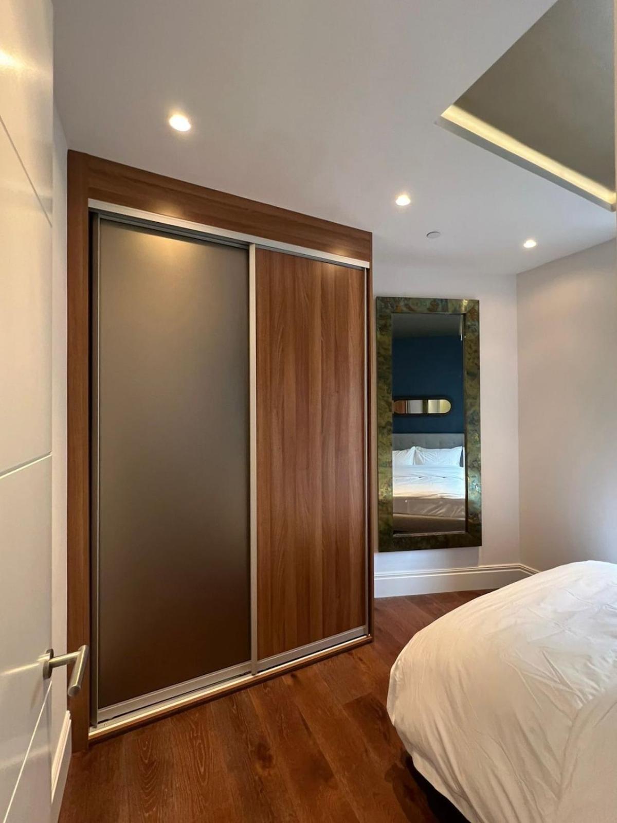 Elegant In St Pauls With Modern Comforts * London