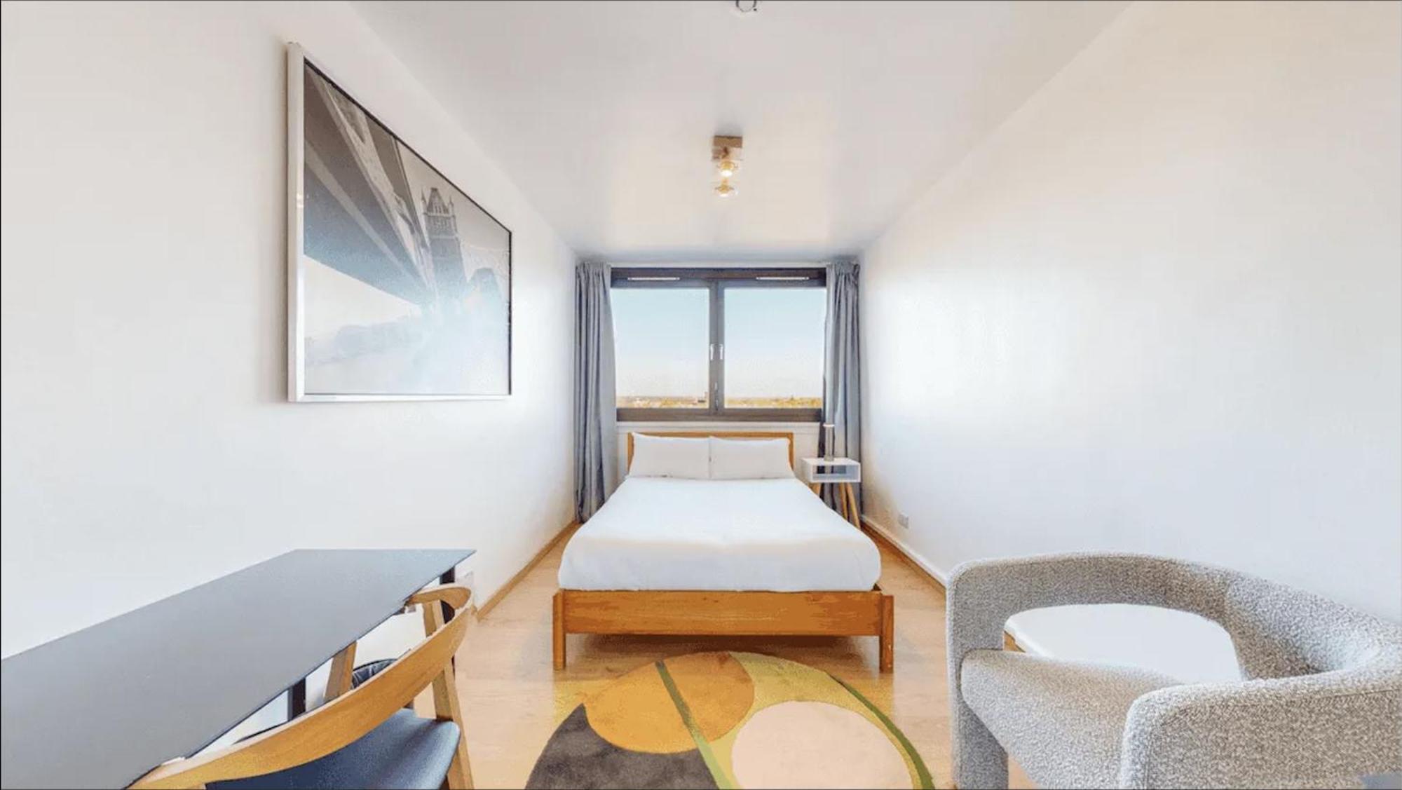 View Hackney High End 3-bedroom Flat Long Term London