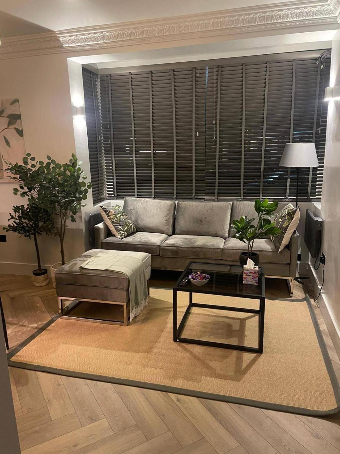 Nw119sg-modernapt-2guests-2br-1minhighstreet Apartment London