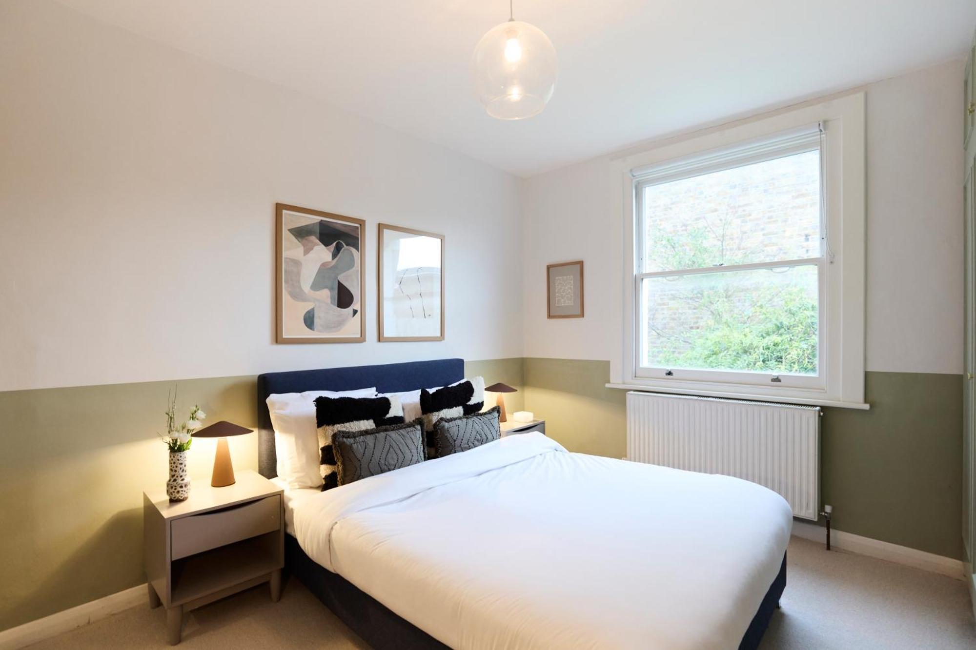 The Kensal Hideout - Classy 2bdr Apartment