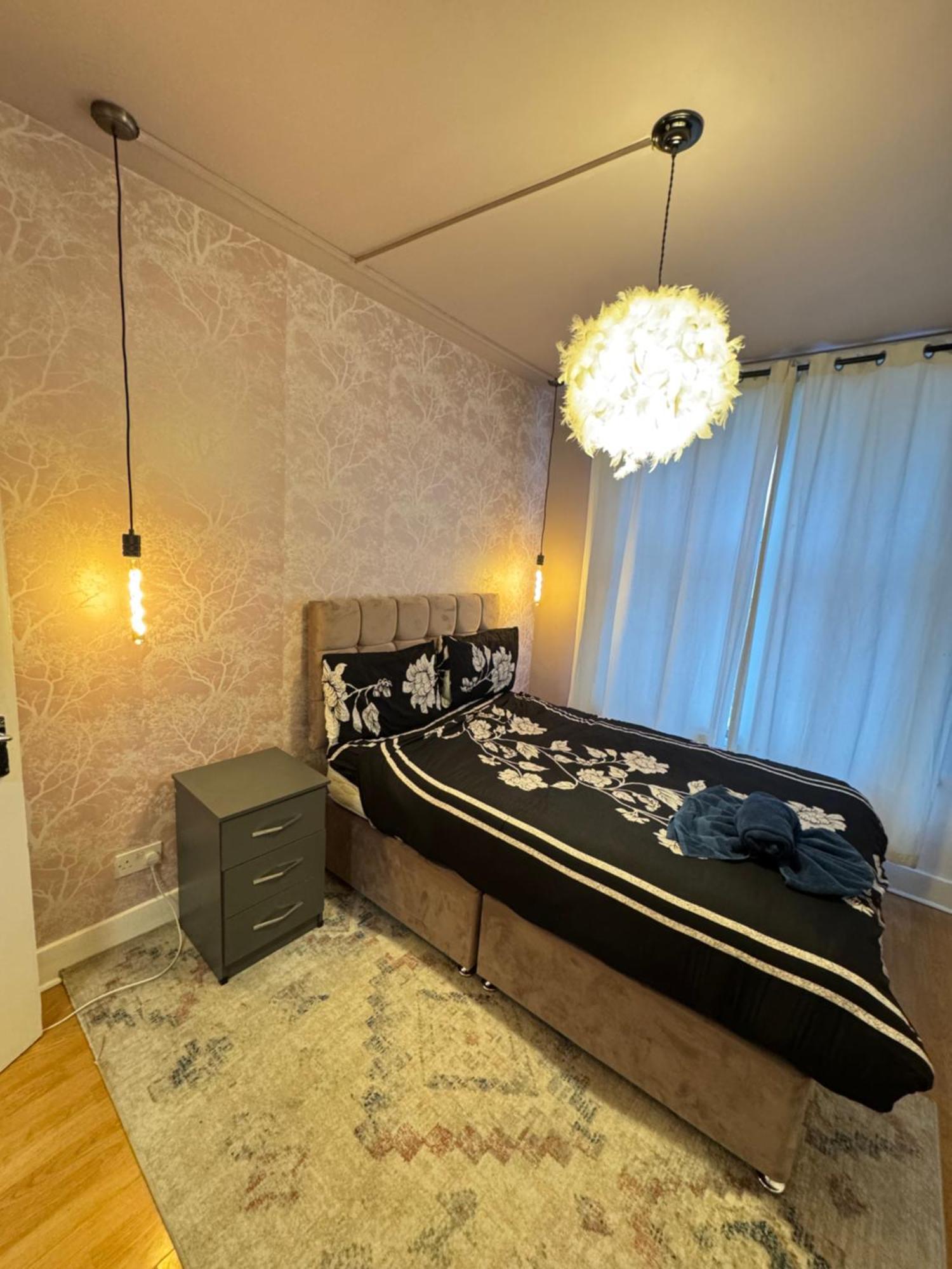 Cozy Two Bedroom In London