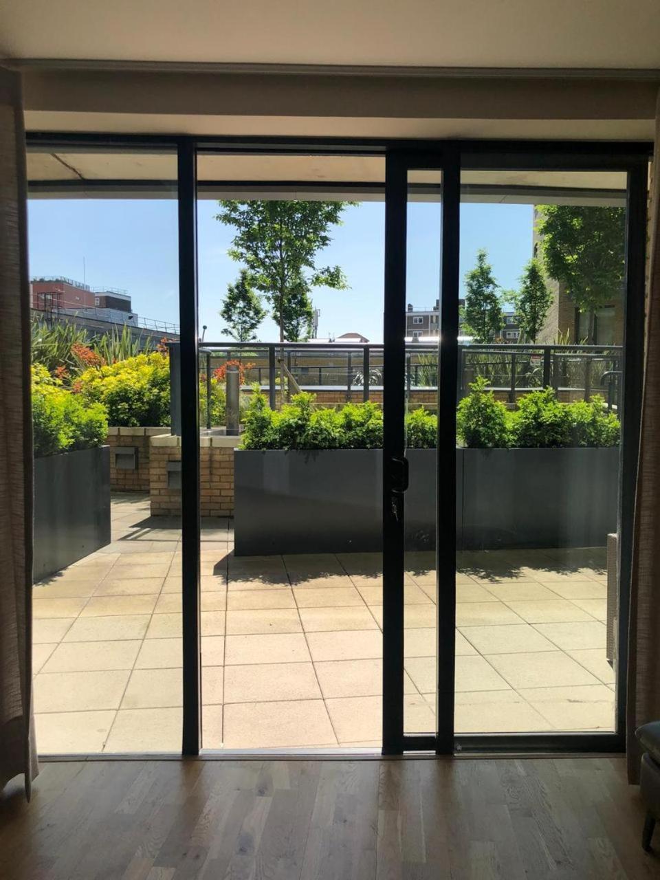 New 3 Bedroom Near Tower Bridge *