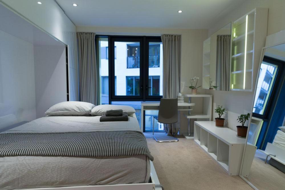 New 3 Bedroom Near Tower Bridge
