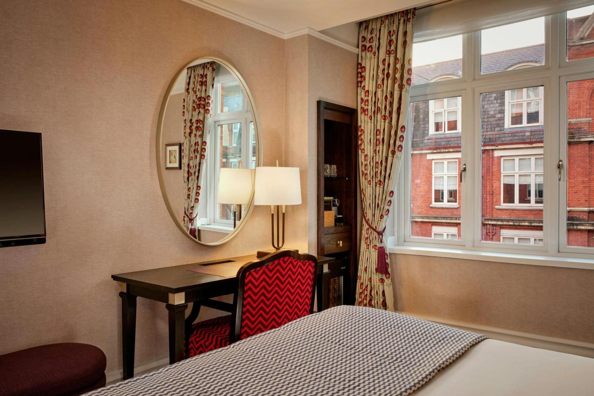 St. Ermin's Hotel, Autograph Collection 4* London