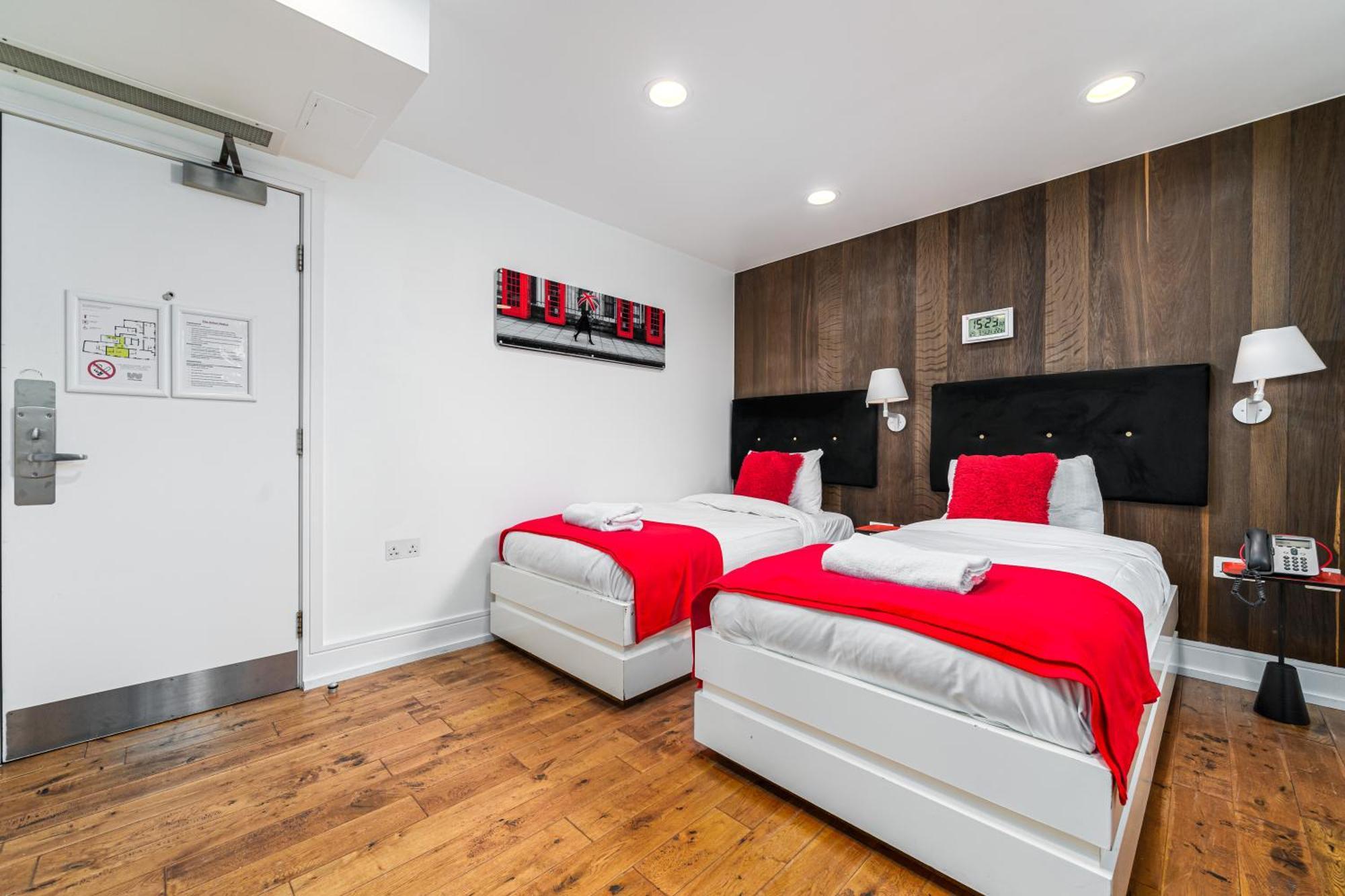 Hotel The Whitechapel 4*