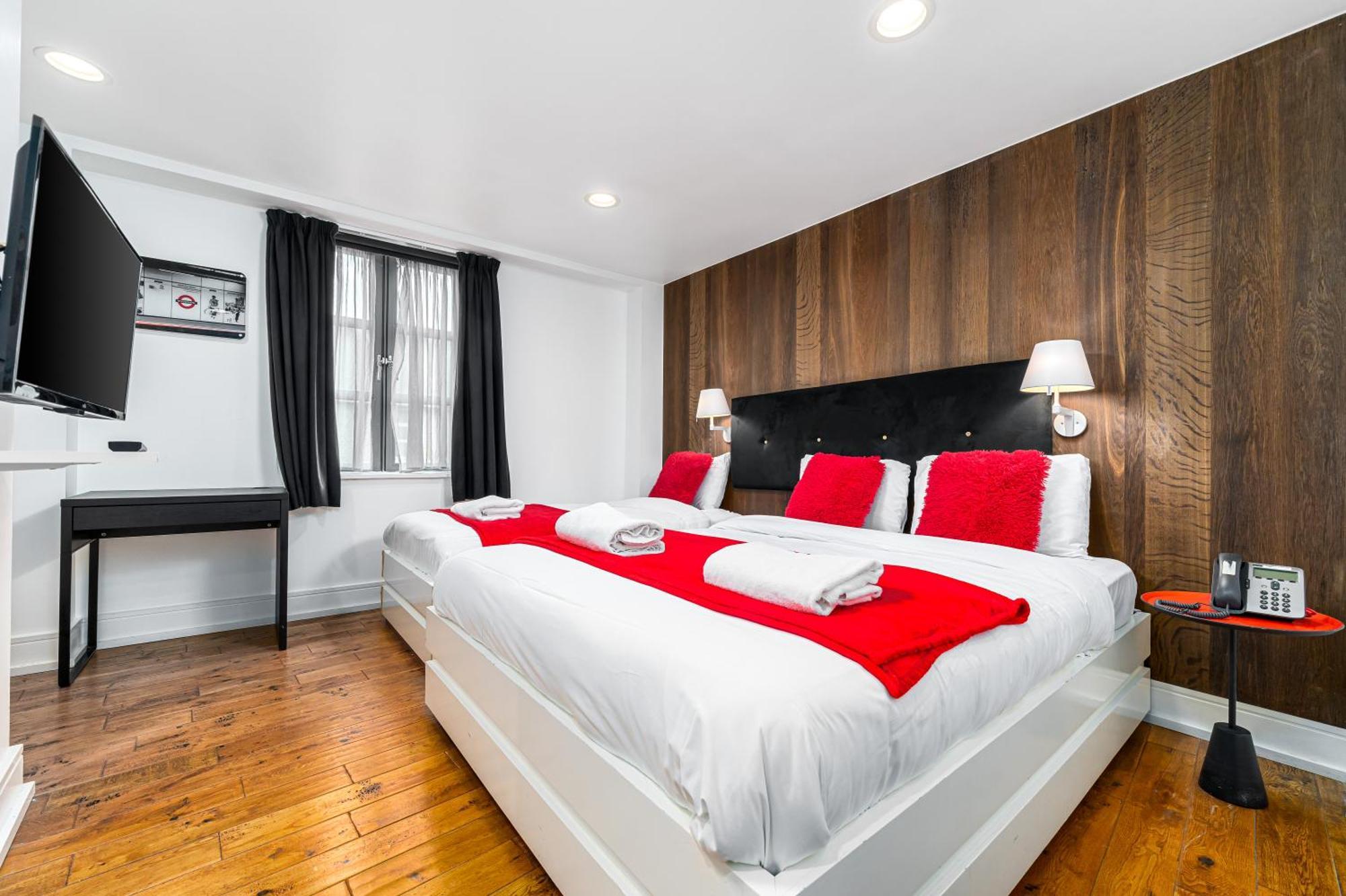 Hotel The Whitechapel 4*