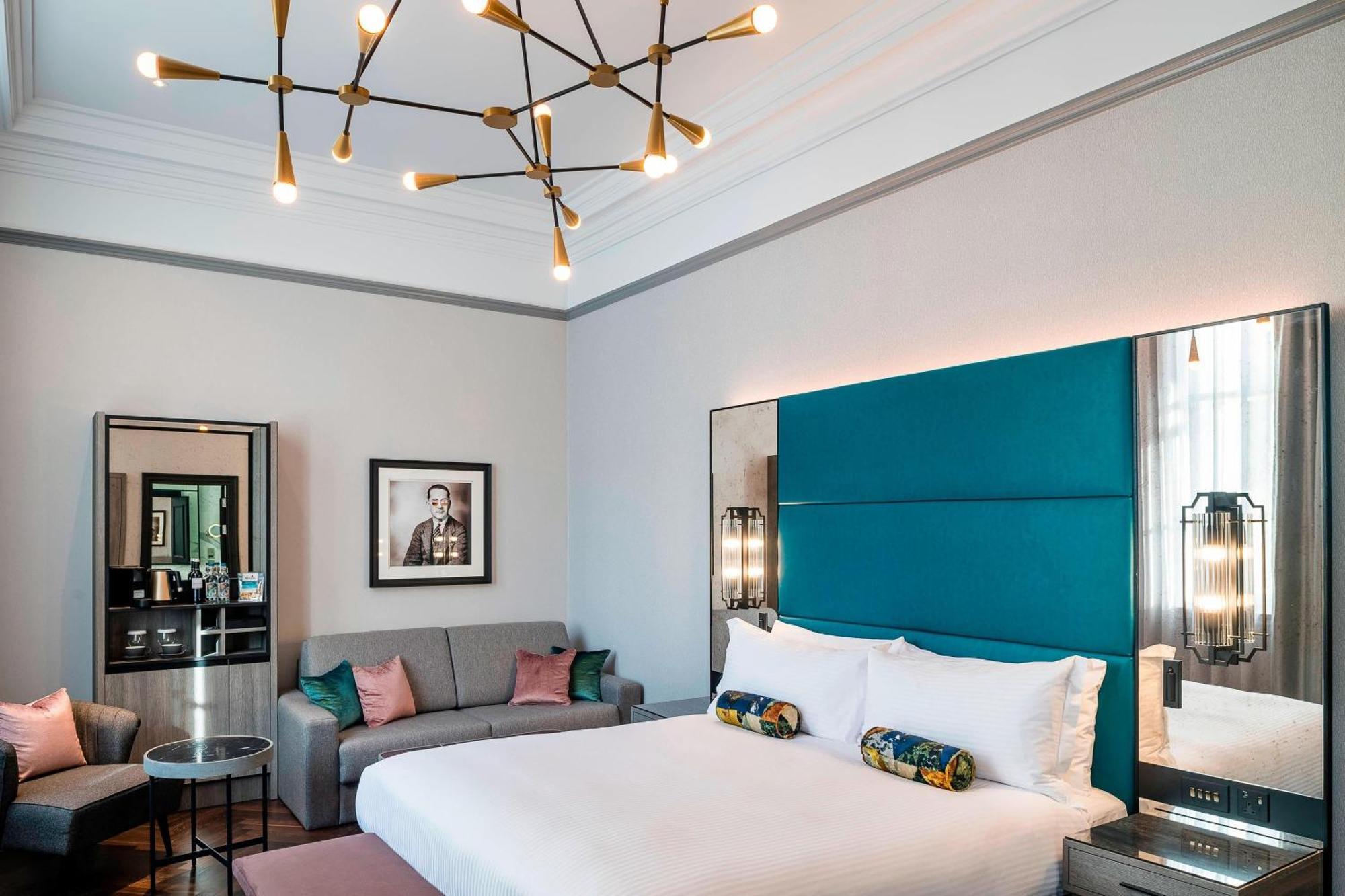 Hotel The Dixon, Tower Bridge, Autograph Collection London