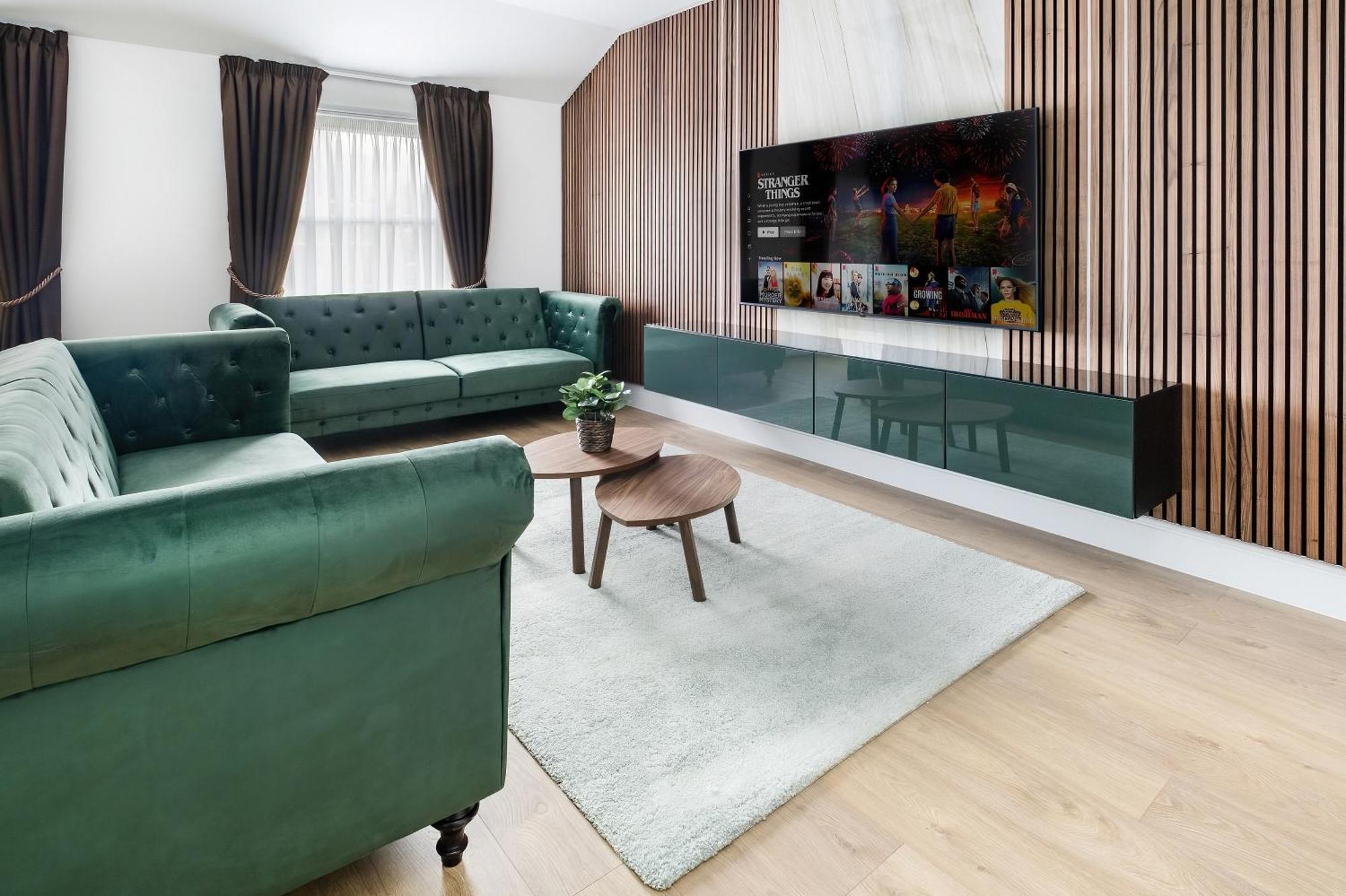 Luxury Large In London