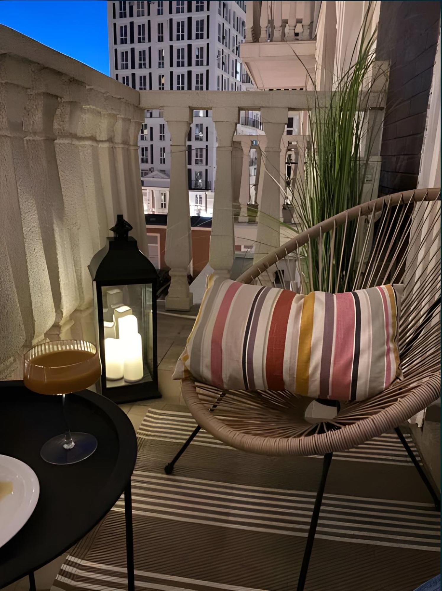 Hyde Park Elegance Escape : & Cozy Appartement Londen