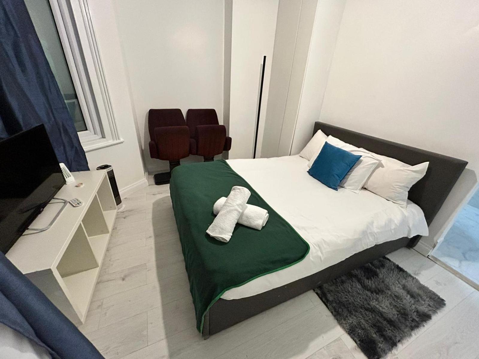 Appartement 2 Bedroom Flat Wembley Londen