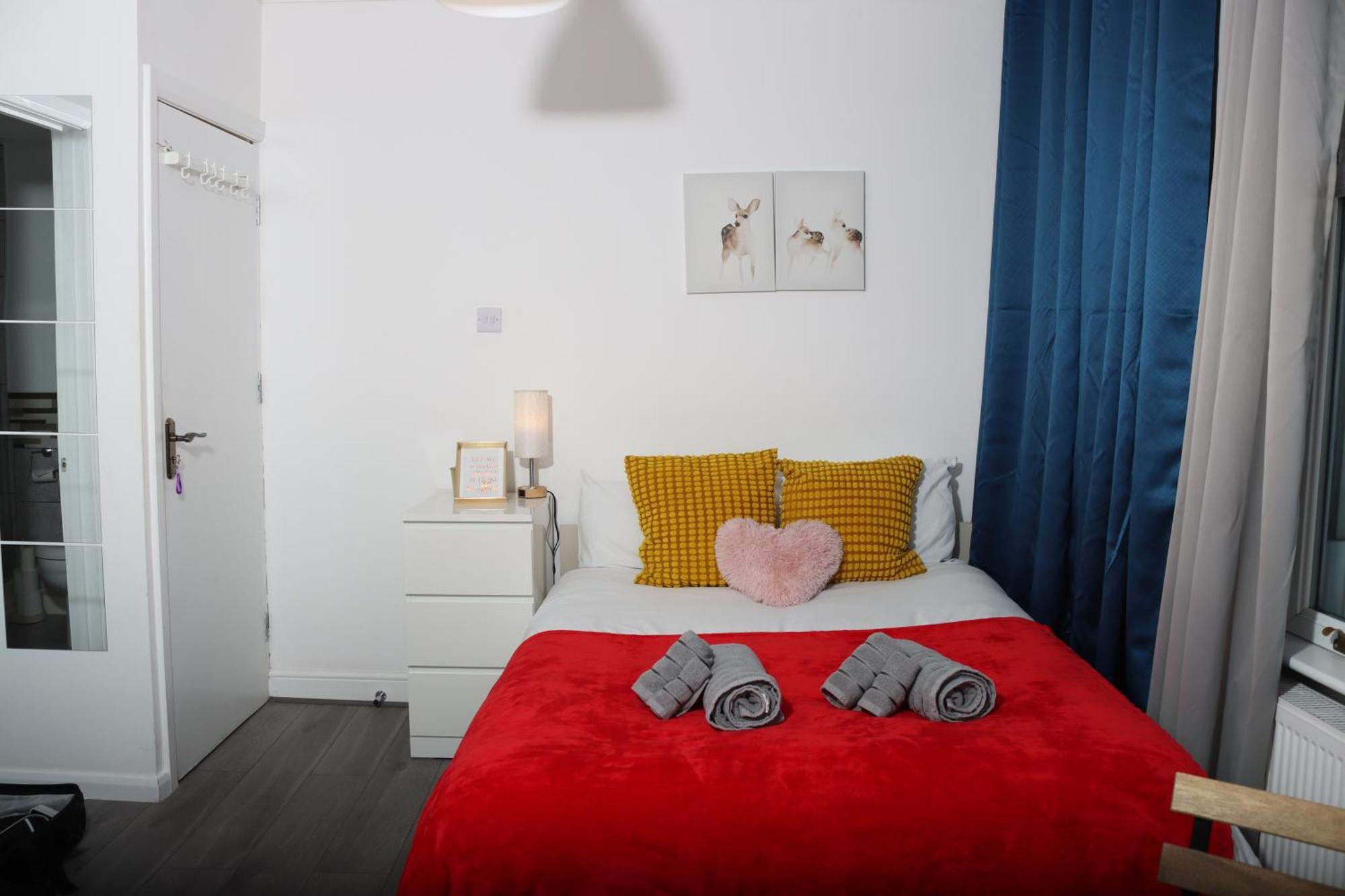 Cosy With Kitchenette And Private Bathroom - 15mins To London! Londres