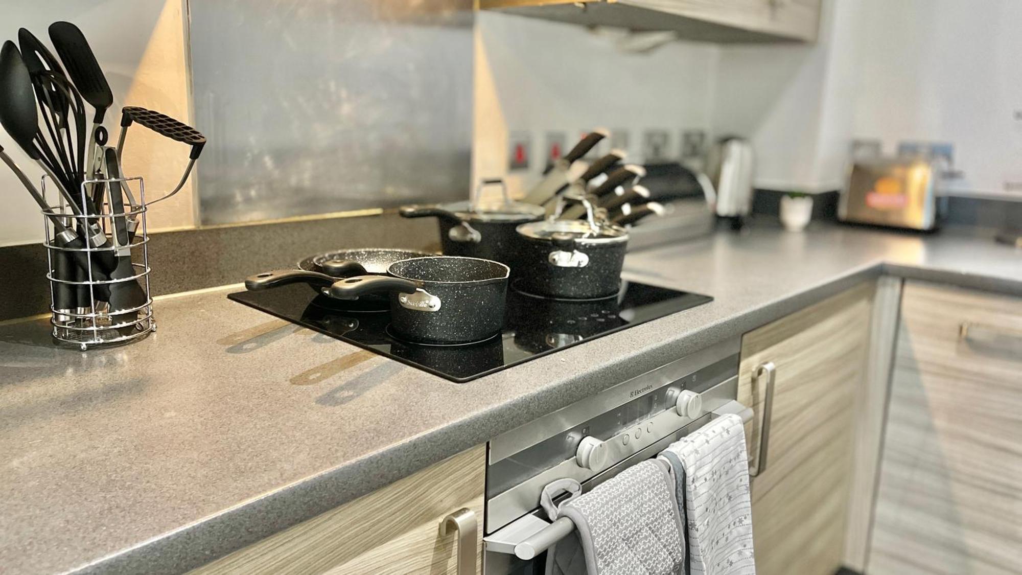 Chic & Spacious In Stratford Westfield - O2 Arena & Stadium Appartement Londen