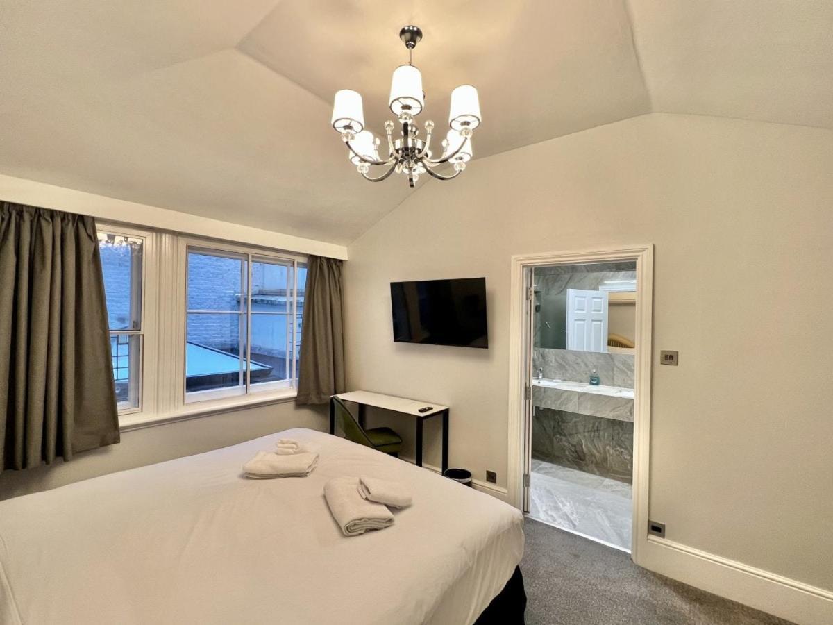The Leonard * London