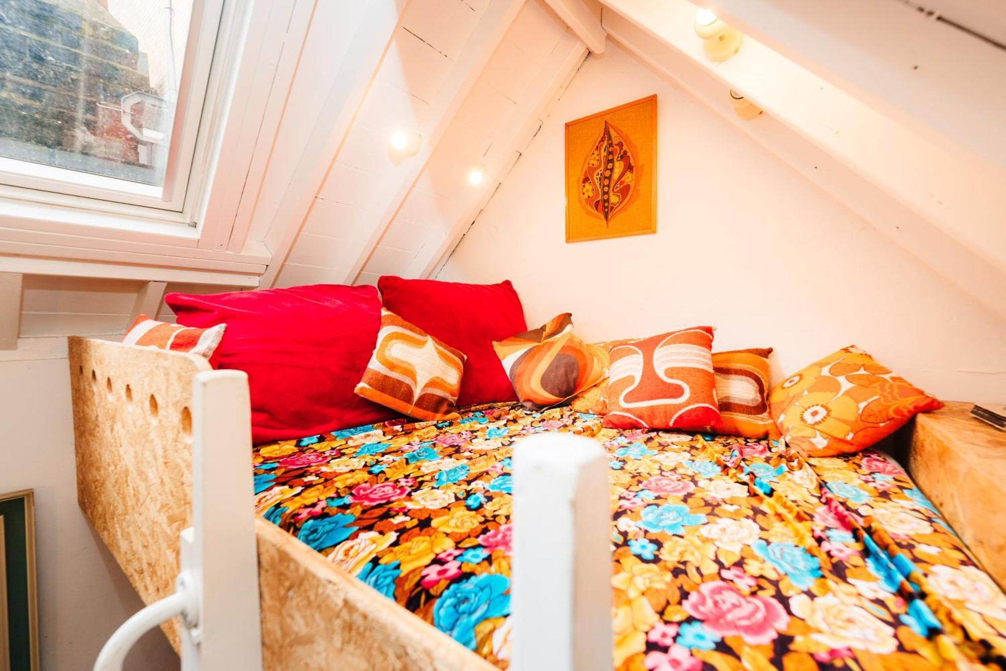 Apartment Quirky And Cosy Soho Stables House