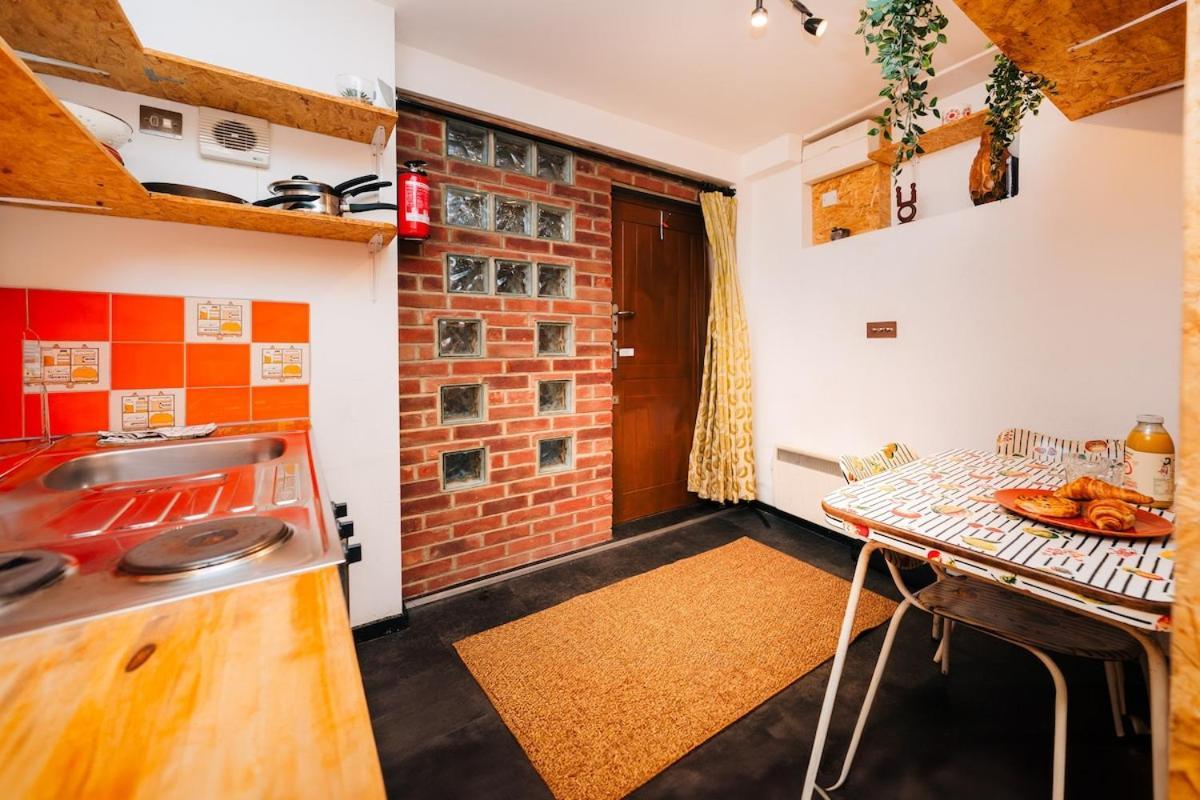 Apartment Quirky And Cosy Soho Stables House London
