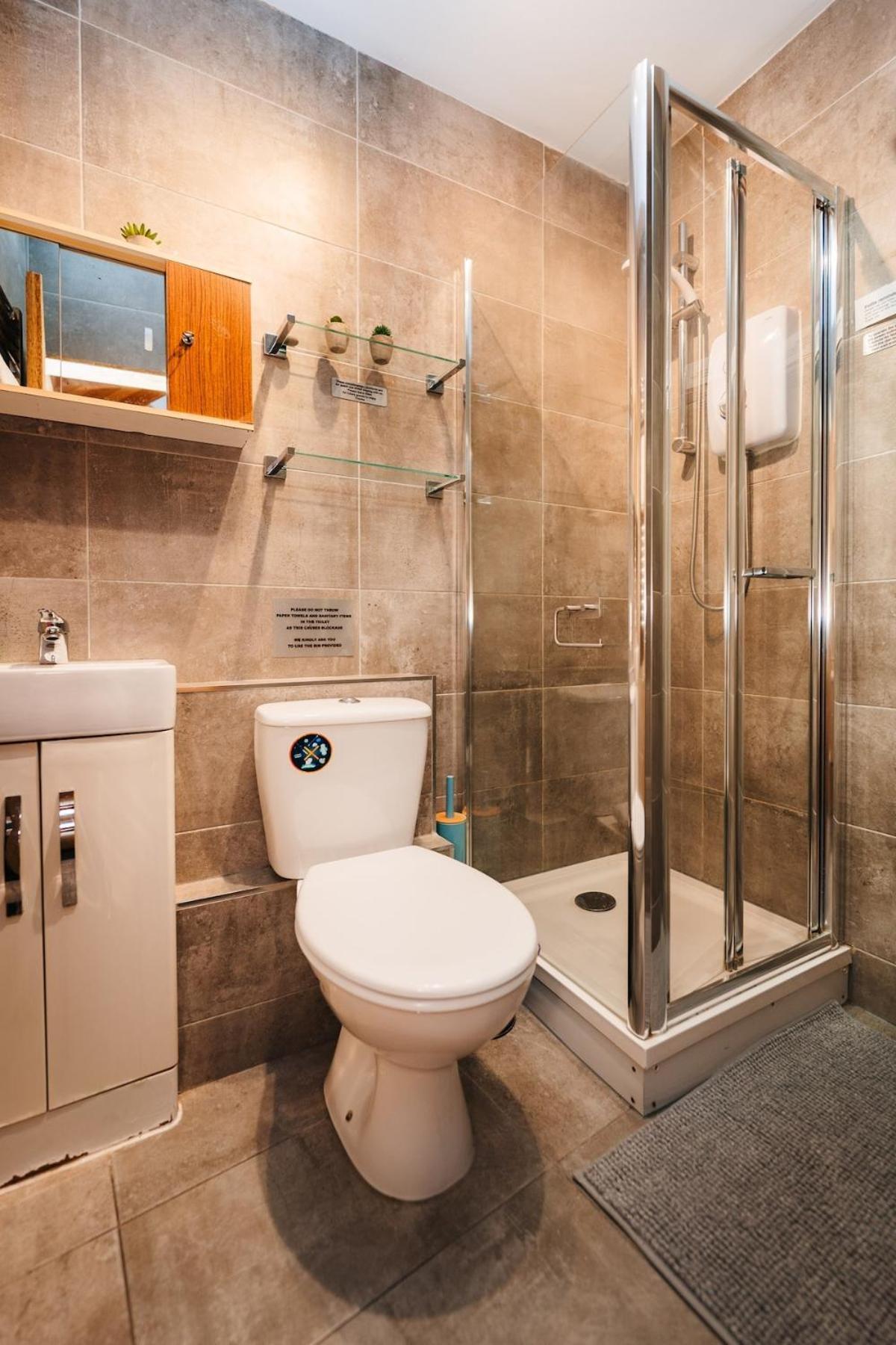 Quirky And Cosy Soho Stables House Apartment London