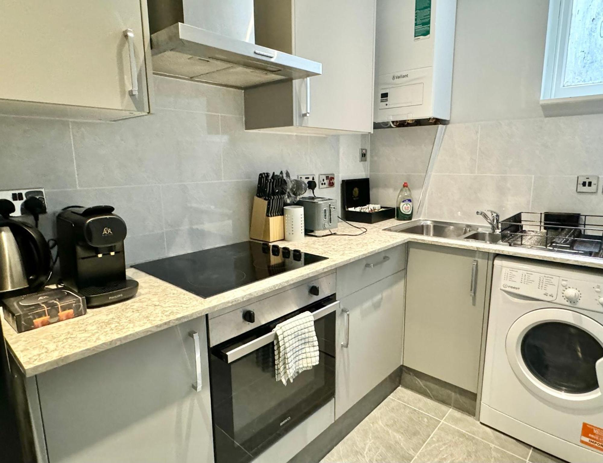 The Leonard Apartment London