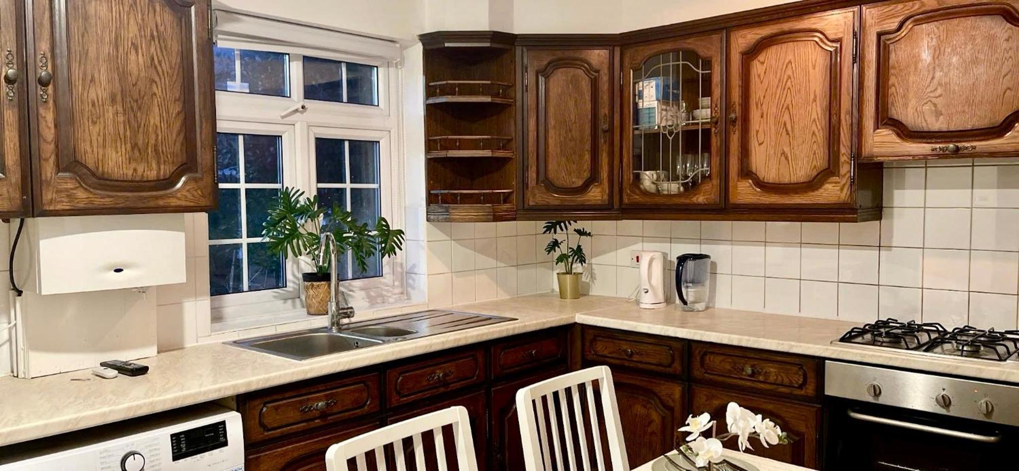 Holiday home Cosy House Tower Bridge Station Walk London