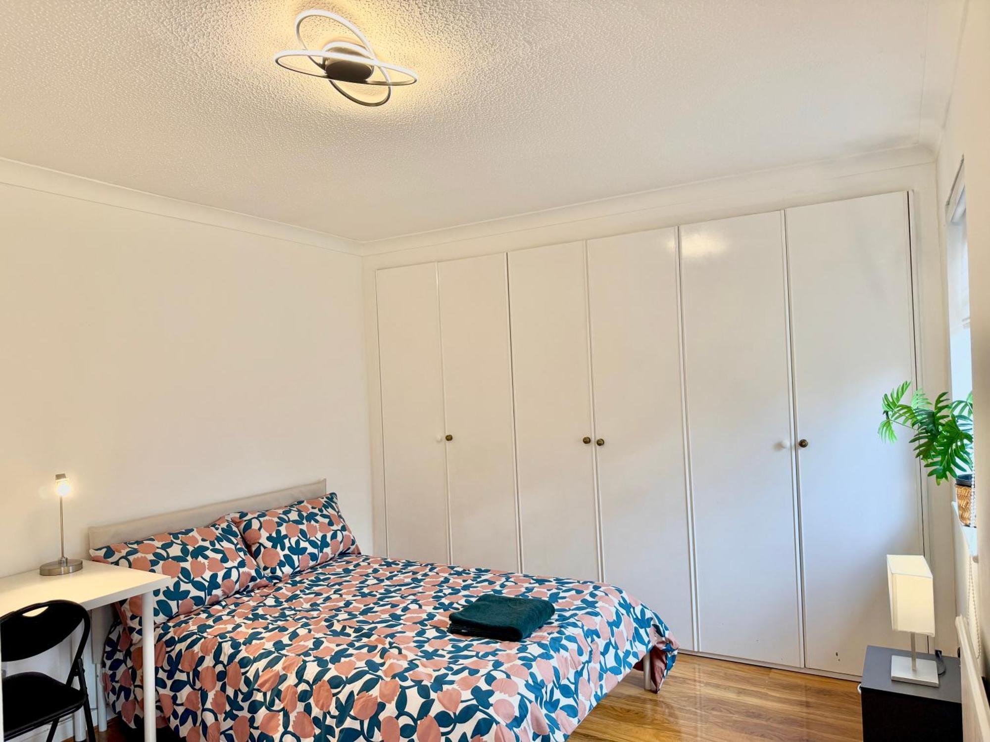 Holiday home Cosy House Tower Bridge Station Walk *