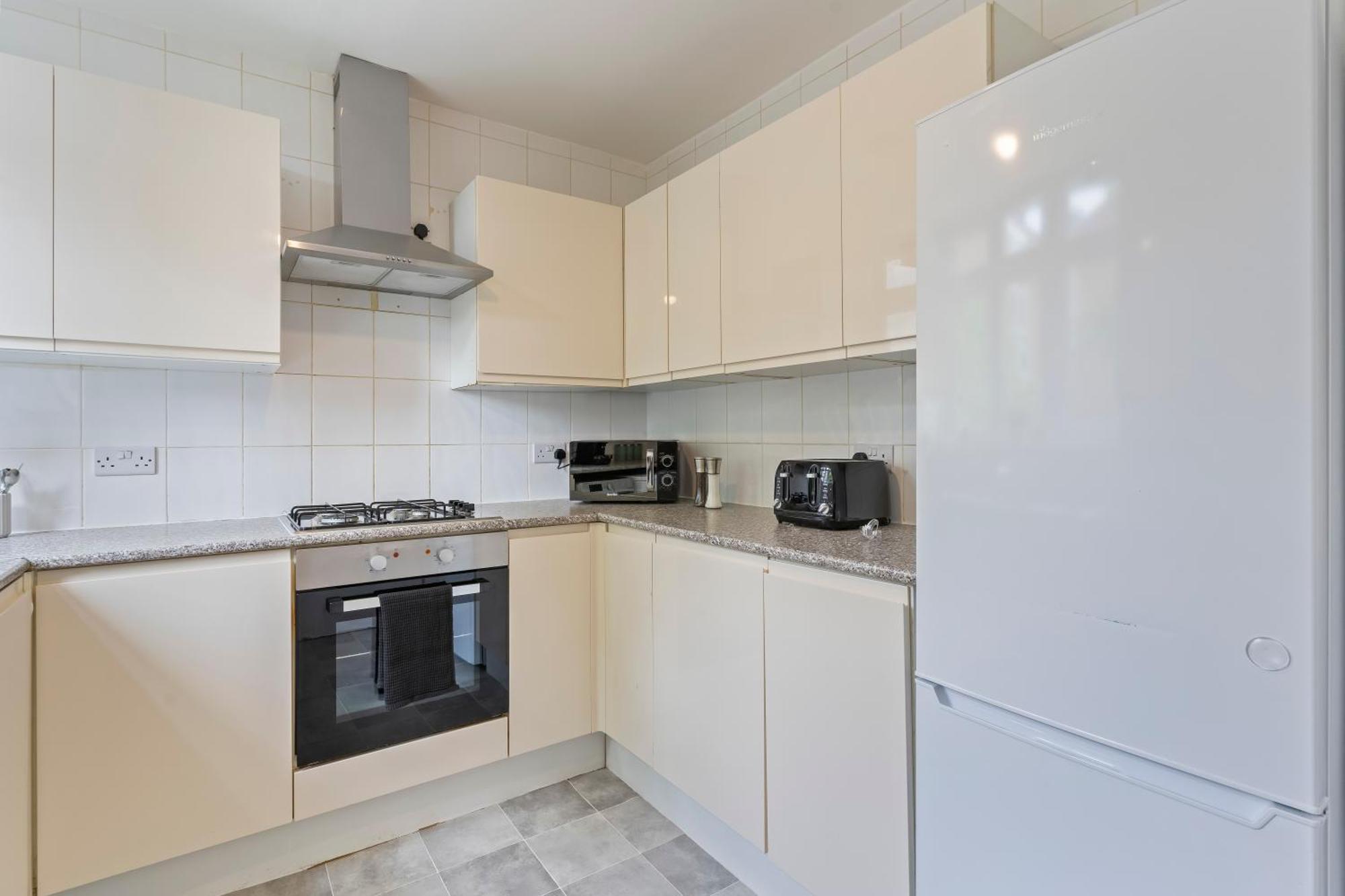 Wembley Stadium Free Parking Holiday home