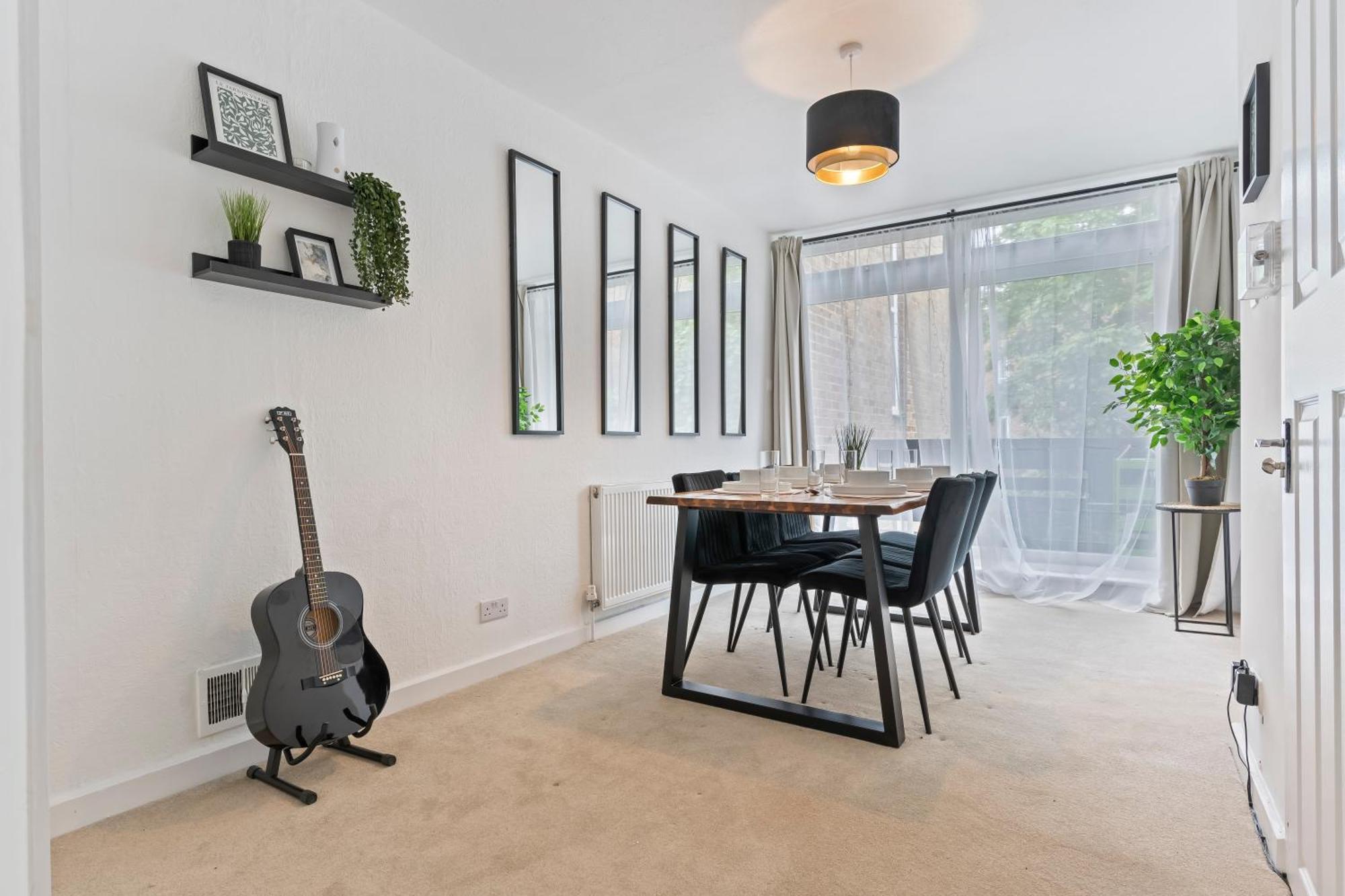Wembley Stadium Free Parking * London