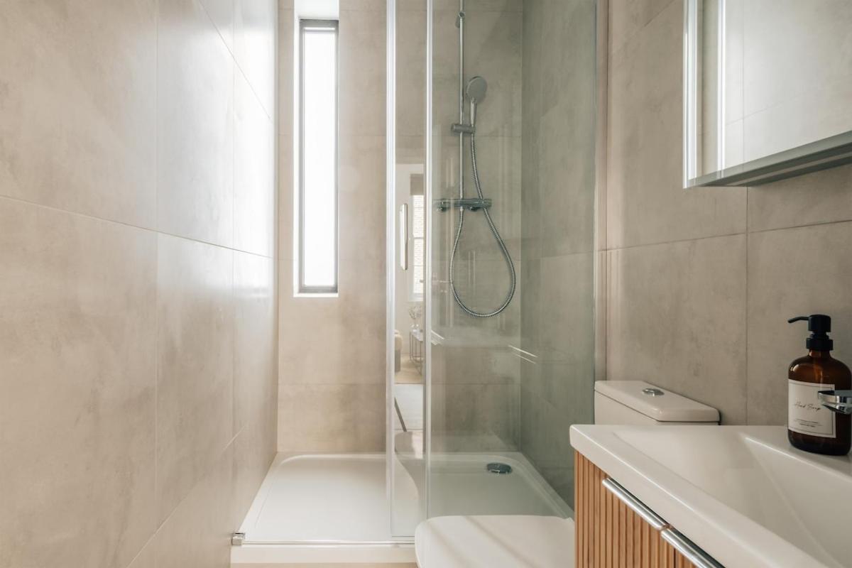 Apartment Luxury Escape - 7 Ivor Place *