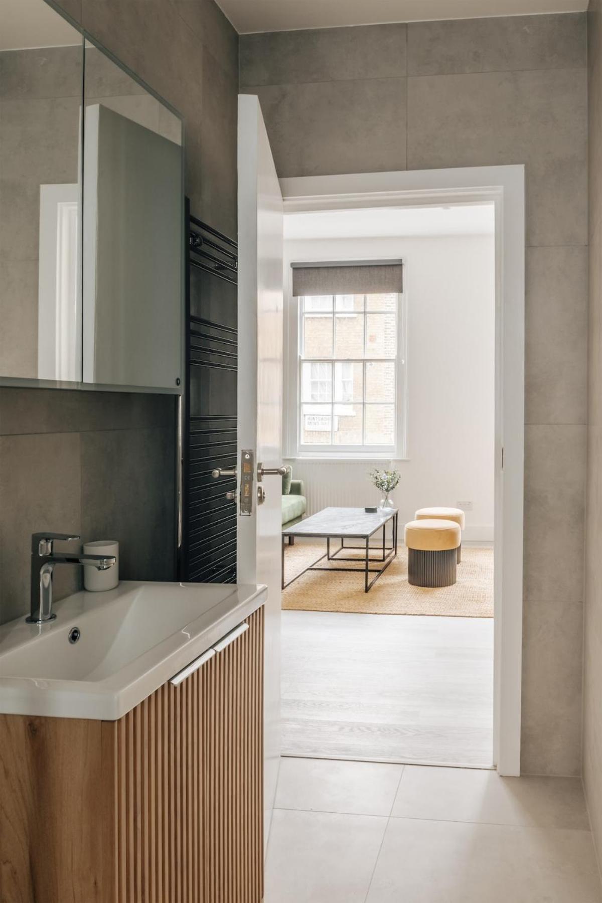 Apartment Luxury Escape - 7 Ivor Place *
