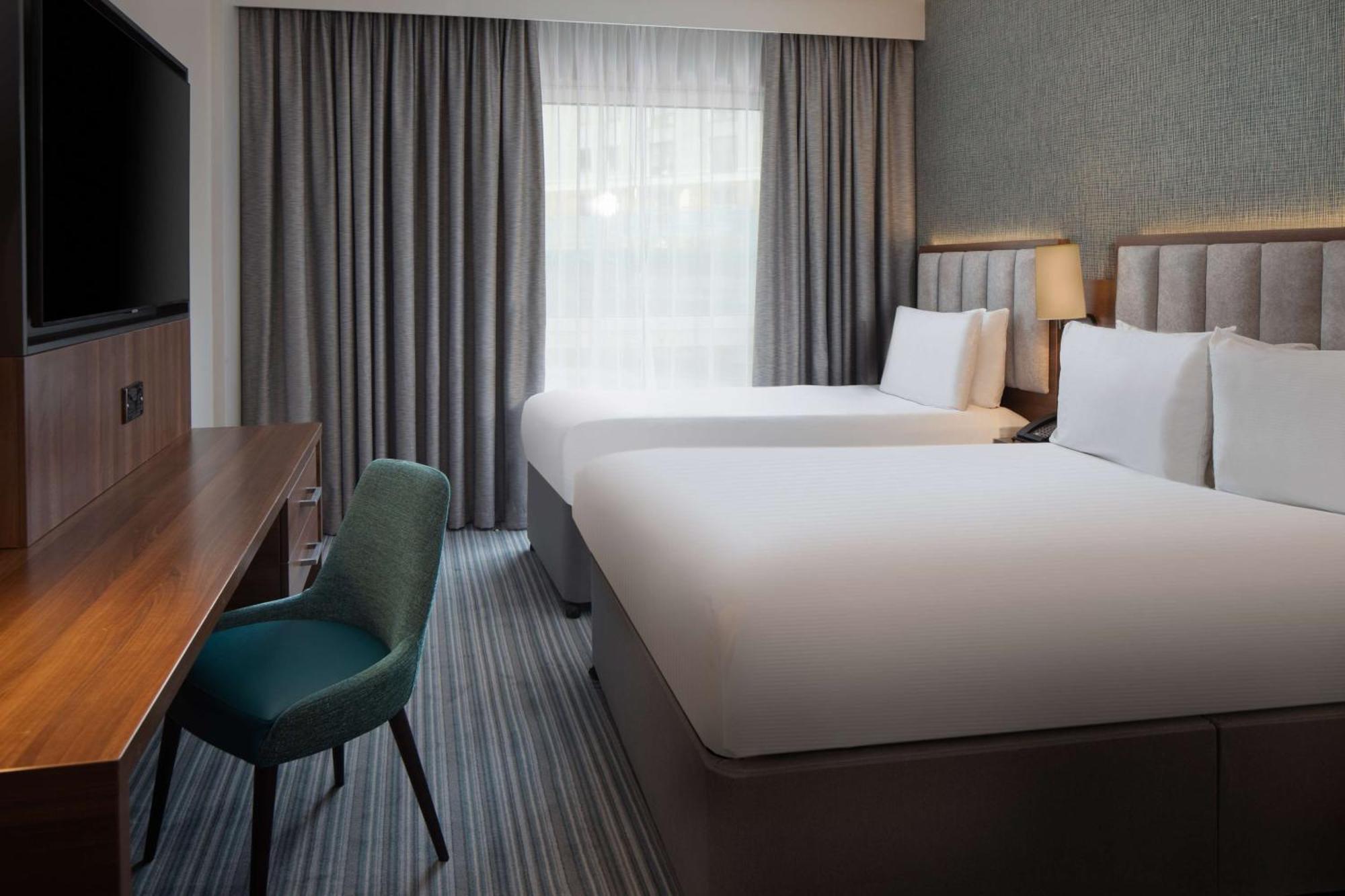 Doubletree By Hilton Chelsea Hotel